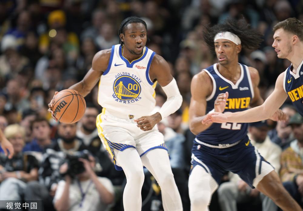 以沉着的防 以沉着的防