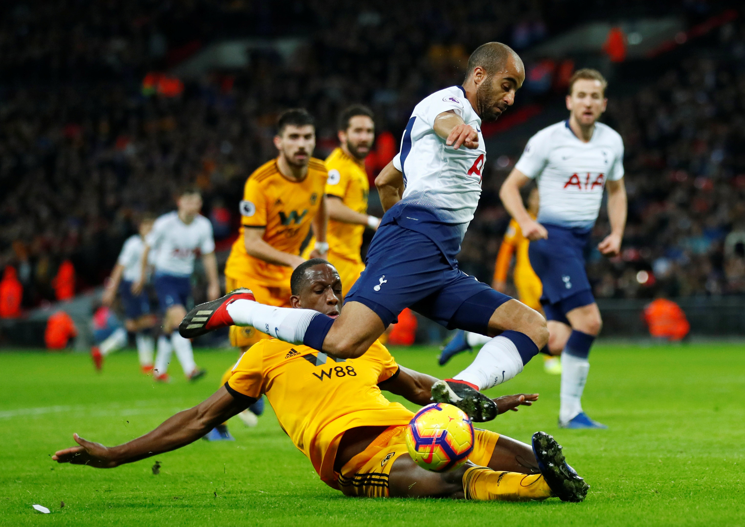 经将他与 经将他与